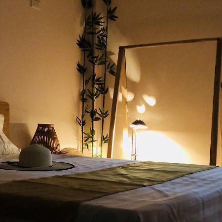 Hola Homestay Hanoi Exterior photo