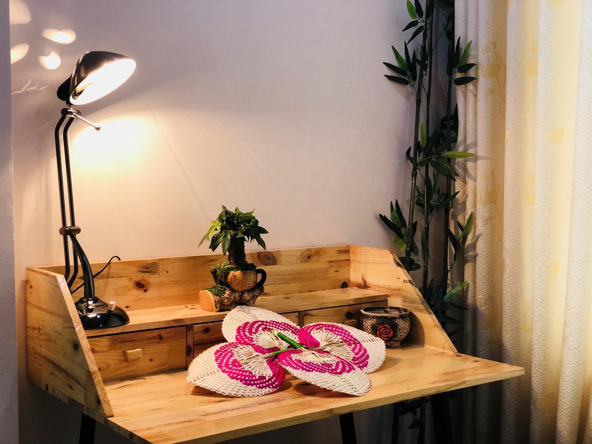 Hola Homestay Hanoi Exterior photo